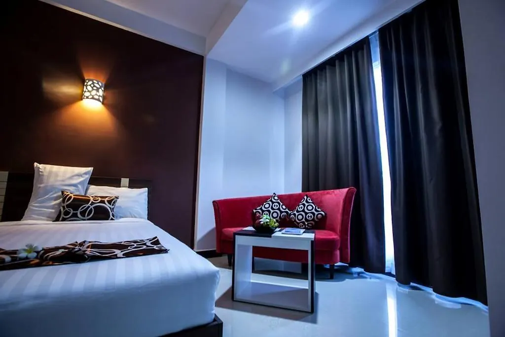 Moon Julie Hotel Sihanoukville 4*,  Cambodia